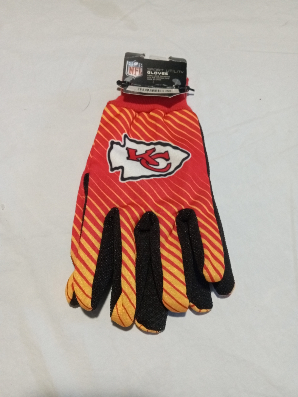 NFL Kansas City Chiefs Red and Yellow Utility Gloves